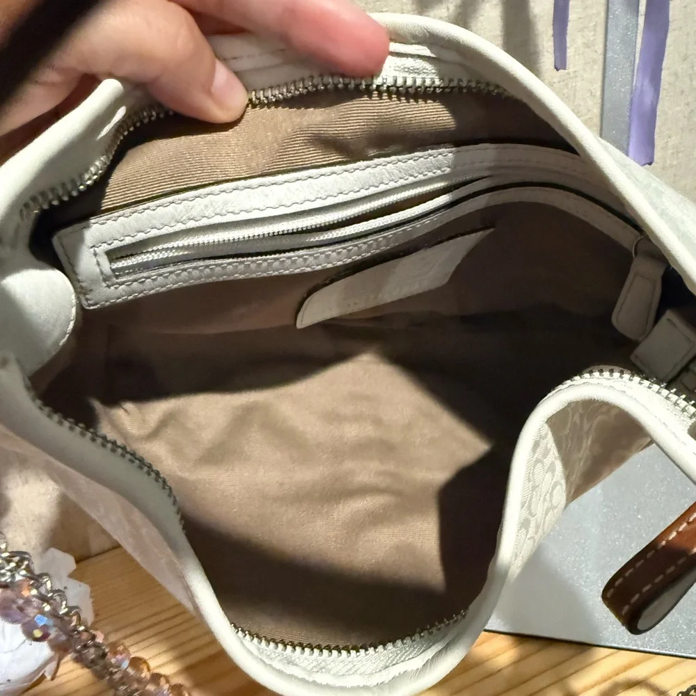 Vintage Coach Signature Jacquard Demi Bag White and brown small Hobo Purse - Picture 4 of 7